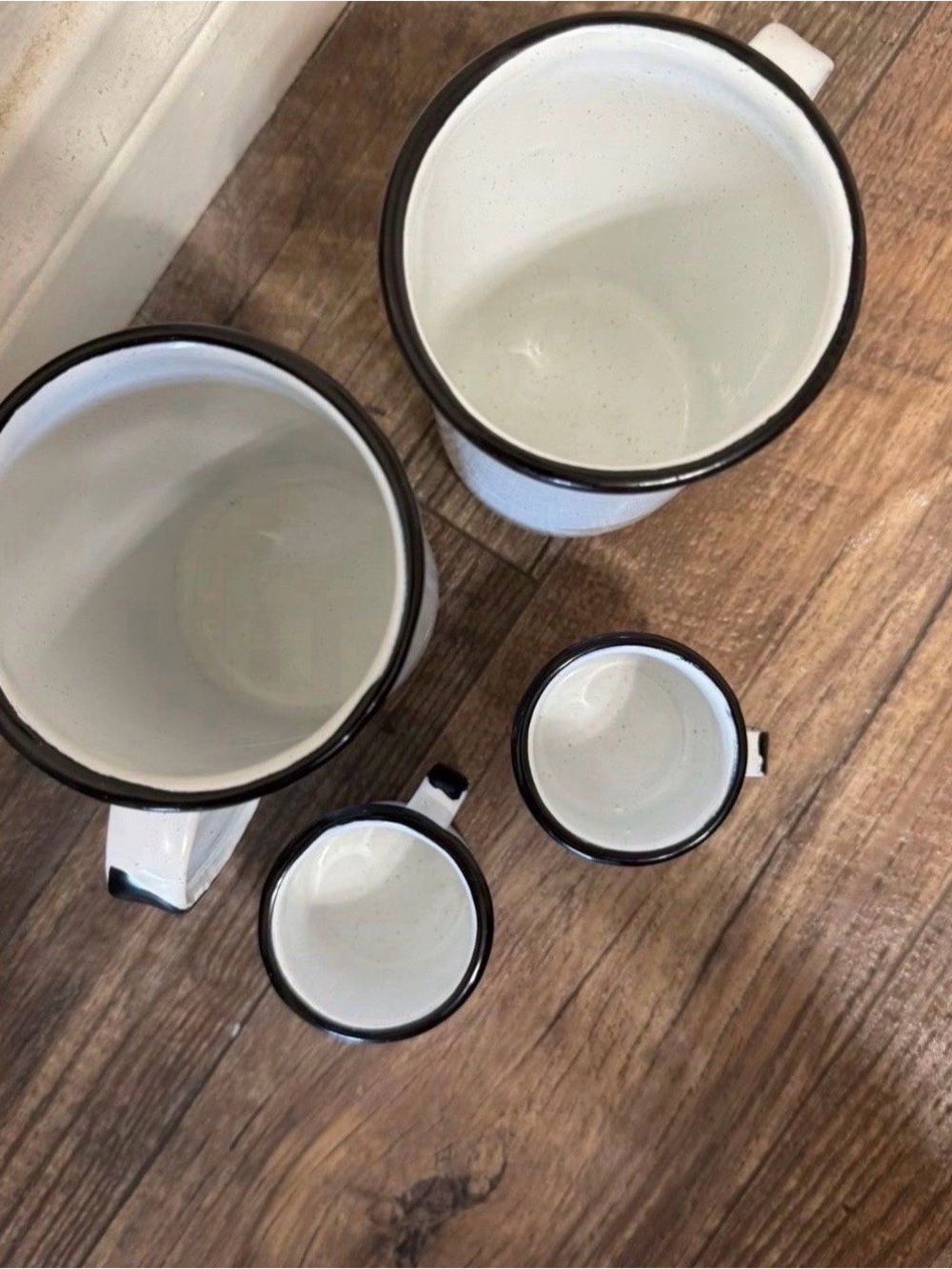 White Speckled Enamel Mug Set w/ Black Rim - 2 Large coffee and 2 espresso cups. - Picture 6 of 10